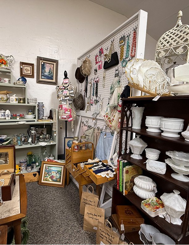 B Vintage - Twisted Sisters-4