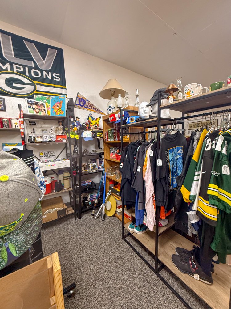 man cave christmas -4